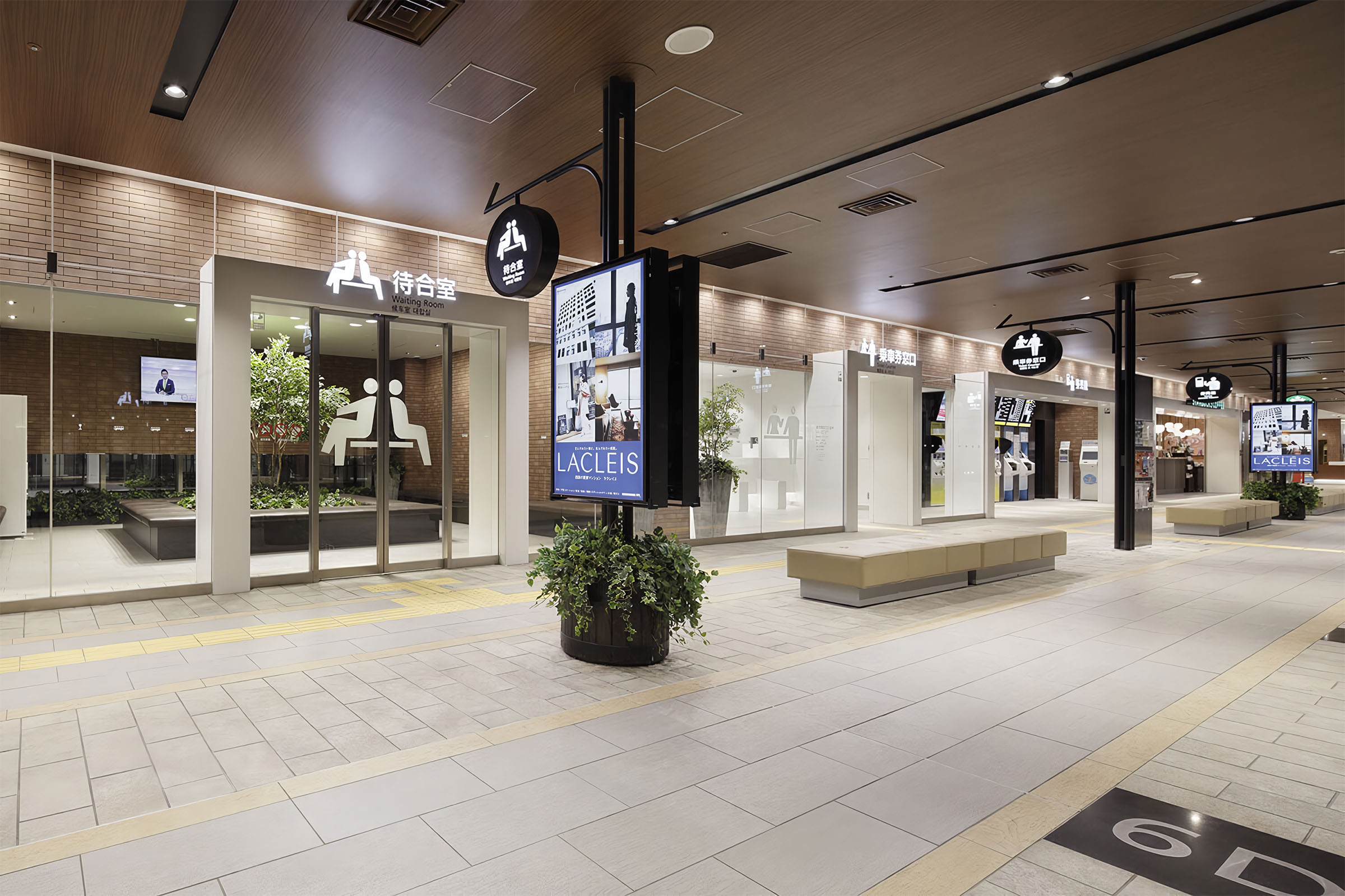 西鉄天神高速バスターミナル